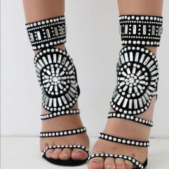 Shoes 👠 - Picture 6 of 6